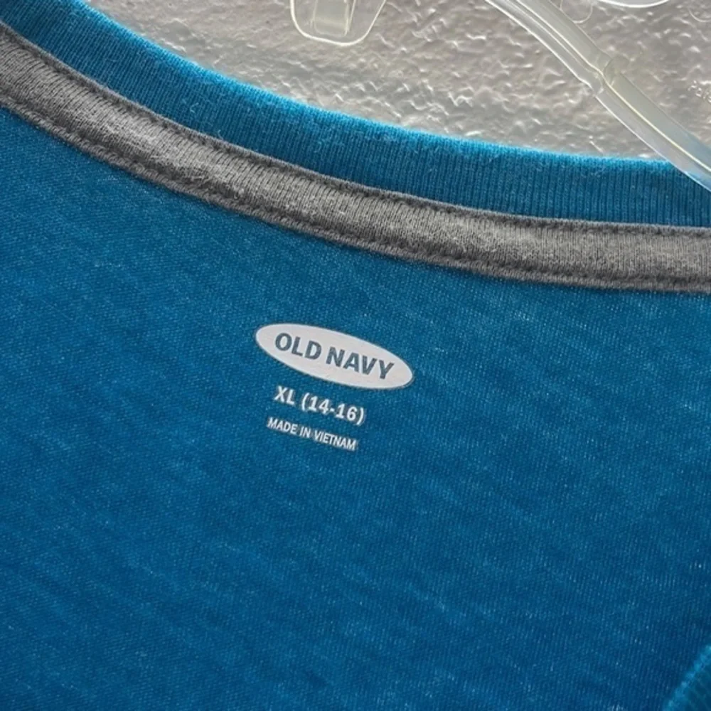 Old navy boys shirt